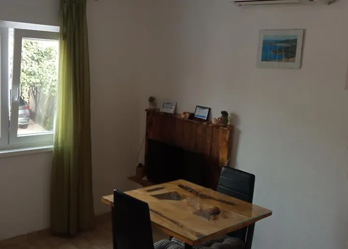 Apartments Dana